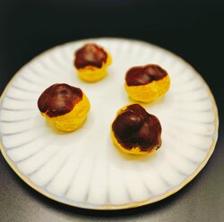 Profiteroles (4st)