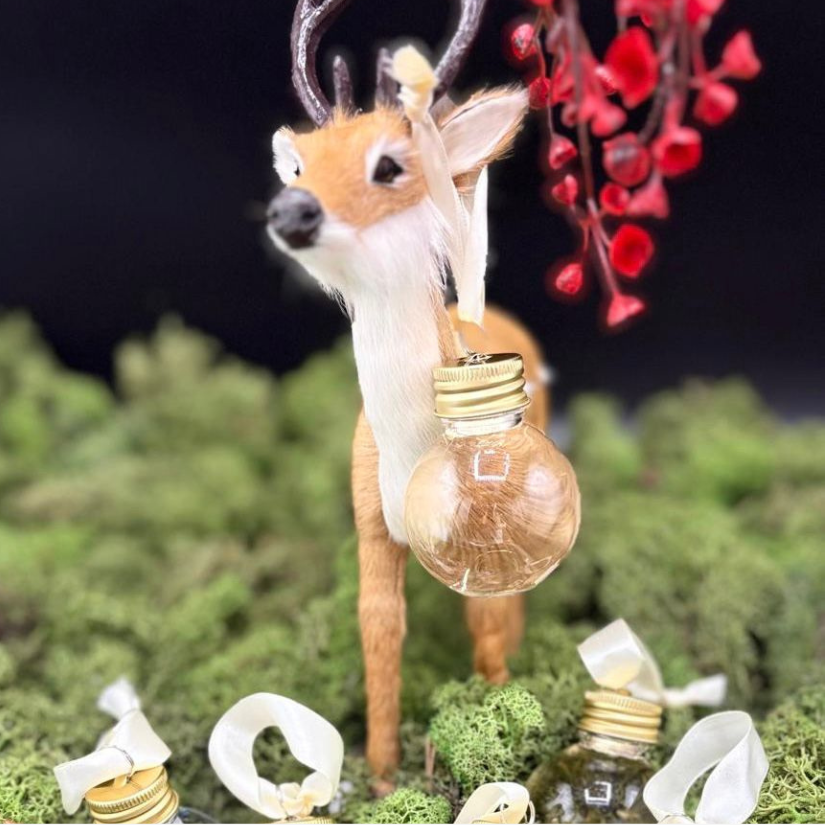 Vul je kerst met spirit — onze huisgemaakte gins en elexir in een feestelijke bal